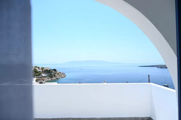 Oneiro Rooms at Kanala Kythnos